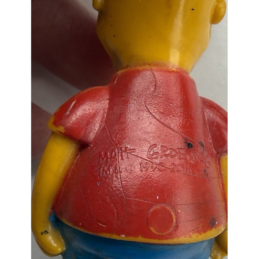 Character Keychain Roger Rabbit Tweety Pebbles Garfield Exxon Tiger Bart Simpson - Picture 6 of 12